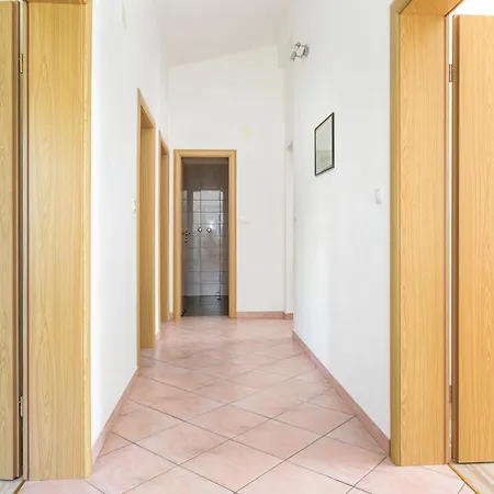 With A Parking Space Kastel Stafilic, - 20843 *