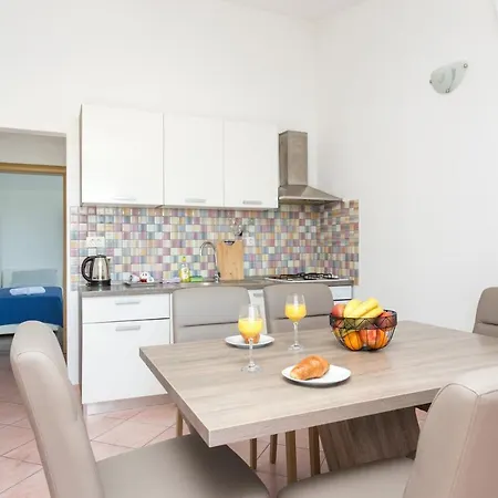 With A Parking Space Kastel Stafilic, - 20843 Kastela